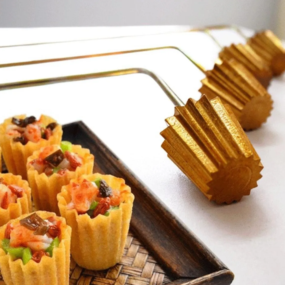 BrandNewCake Pie Tee Maker