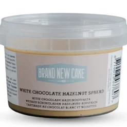 BrandNewCake Witte Chocolade Hazelnootpasta (Bueno) 260g
